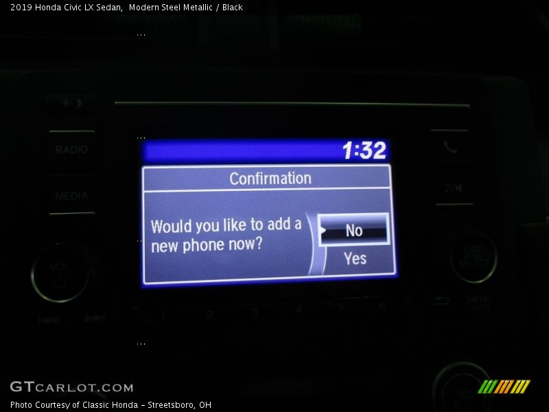 Modern Steel Metallic / Black 2019 Honda Civic LX Sedan