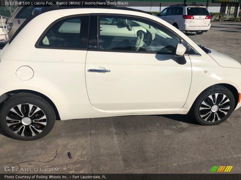 Bianco (White) / Avorio/Nero (Ivory/Black) 2013 Fiat 500 c cabrio Pop