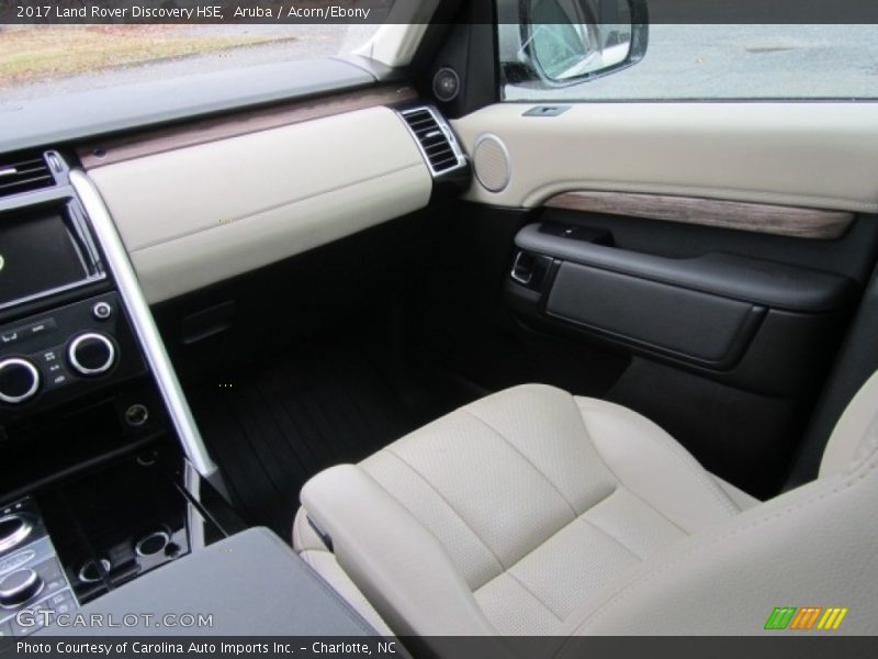 Aruba / Acorn/Ebony 2017 Land Rover Discovery HSE