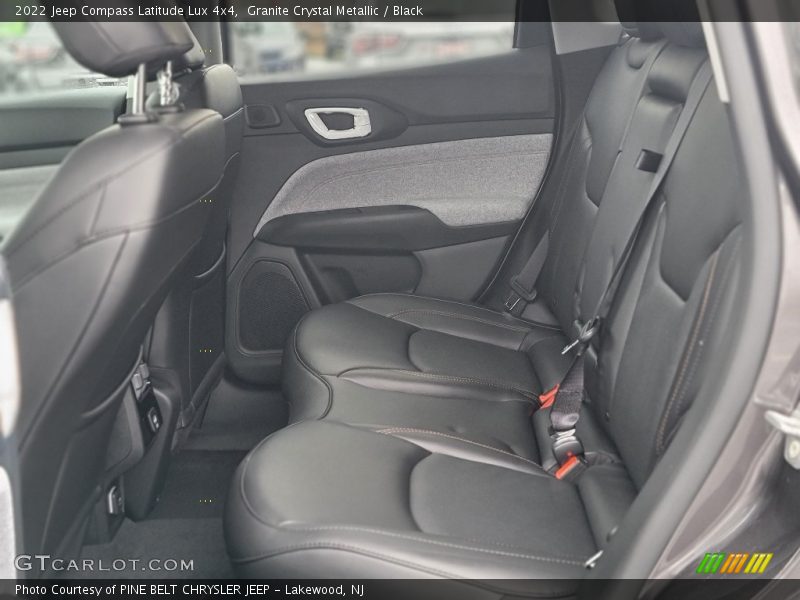 Granite Crystal Metallic / Black 2022 Jeep Compass Latitude Lux 4x4