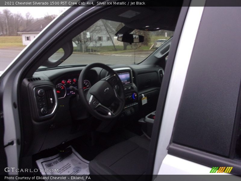 Silver Ice Metallic / Jet Black 2021 Chevrolet Silverado 1500 RST Crew Cab 4x4