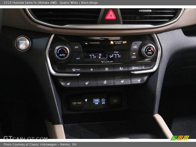 Quartz White / Black/Beige 2019 Hyundai Santa Fe Ultimate AWD