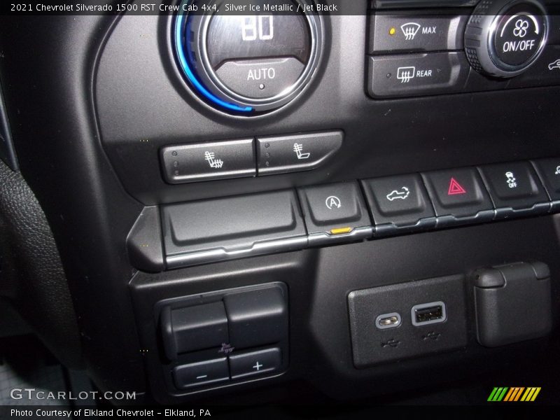 Silver Ice Metallic / Jet Black 2021 Chevrolet Silverado 1500 RST Crew Cab 4x4