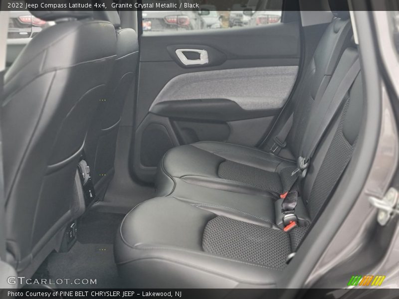Granite Crystal Metallic / Black 2022 Jeep Compass Latitude 4x4