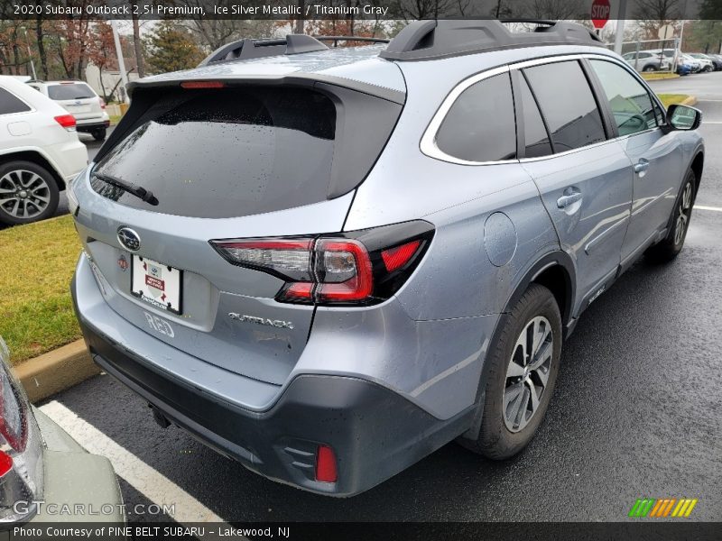 Ice Silver Metallic / Titanium Gray 2020 Subaru Outback 2.5i Premium