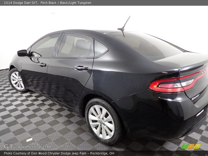 Pitch Black / Black/Light Tungsten 2014 Dodge Dart SXT