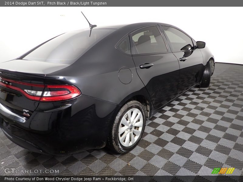 Pitch Black / Black/Light Tungsten 2014 Dodge Dart SXT