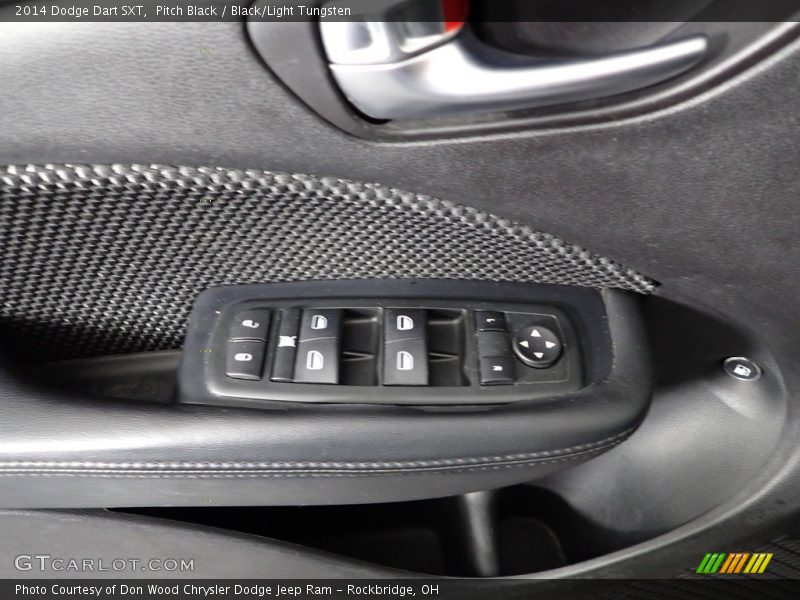 Pitch Black / Black/Light Tungsten 2014 Dodge Dart SXT