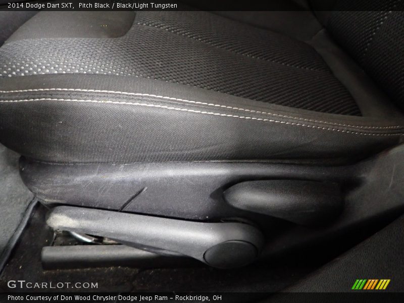 Pitch Black / Black/Light Tungsten 2014 Dodge Dart SXT