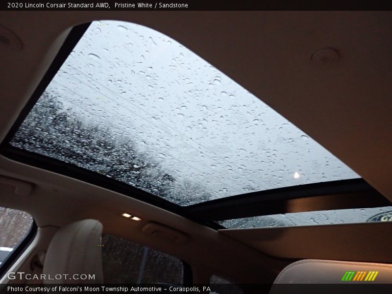 Pristine White / Sandstone 2020 Lincoln Corsair Standard AWD