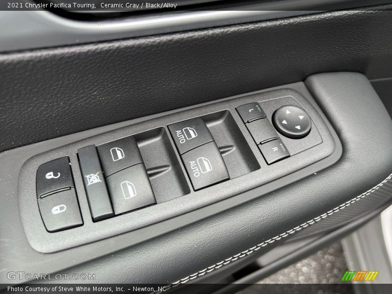 Ceramic Gray / Black/Alloy 2021 Chrysler Pacifica Touring