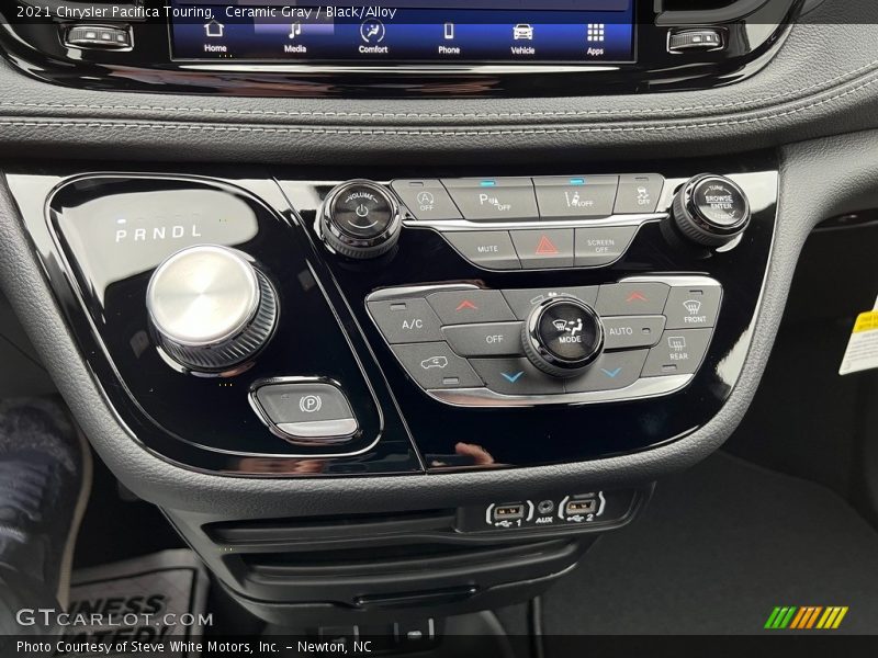 Ceramic Gray / Black/Alloy 2021 Chrysler Pacifica Touring