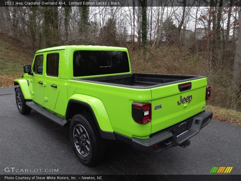 Limited Edition Gecko / Black 2021 Jeep Gladiator Overland 4x4