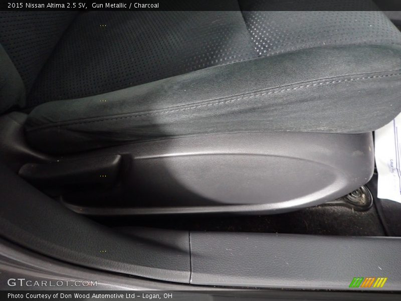 Gun Metallic / Charcoal 2015 Nissan Altima 2.5 SV