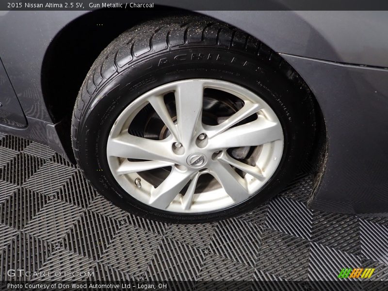 Gun Metallic / Charcoal 2015 Nissan Altima 2.5 SV