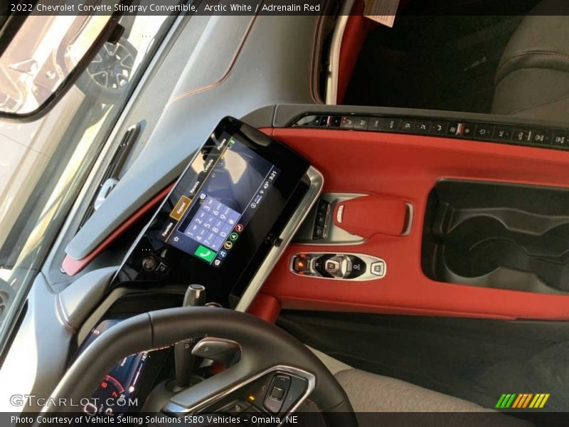 Arctic White / Adrenalin Red 2022 Chevrolet Corvette Stingray Convertible