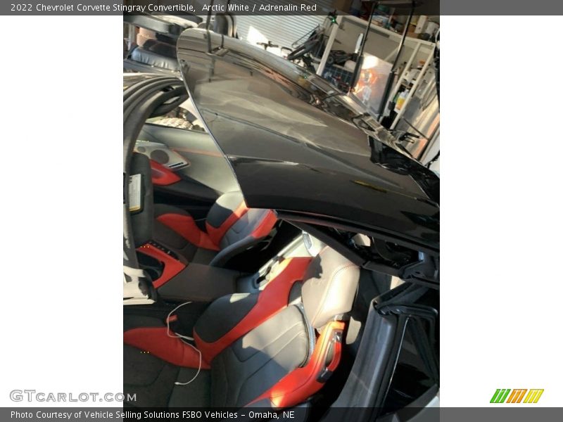 Arctic White / Adrenalin Red 2022 Chevrolet Corvette Stingray Convertible