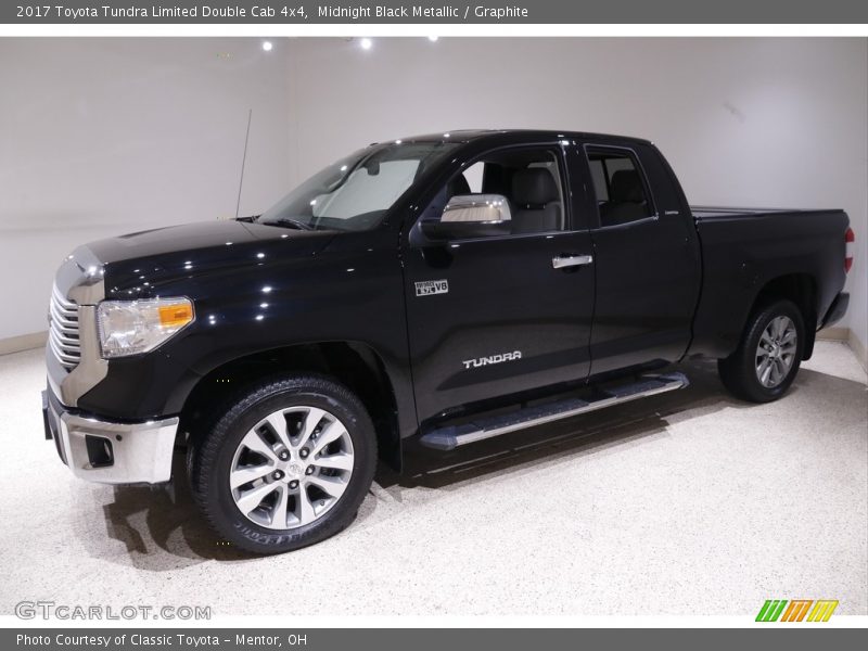 Front 3/4 View of 2017 Tundra Limited Double Cab 4x4