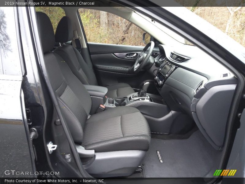 Front Seat of 2019 Rogue SV