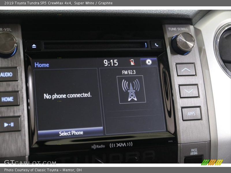 Super White / Graphite 2019 Toyota Tundra SR5 CrewMax 4x4