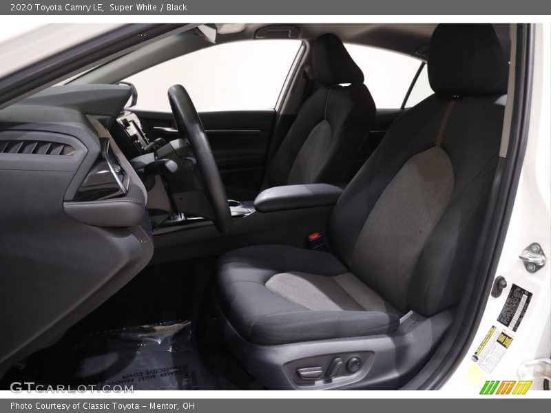 Super White / Black 2020 Toyota Camry LE