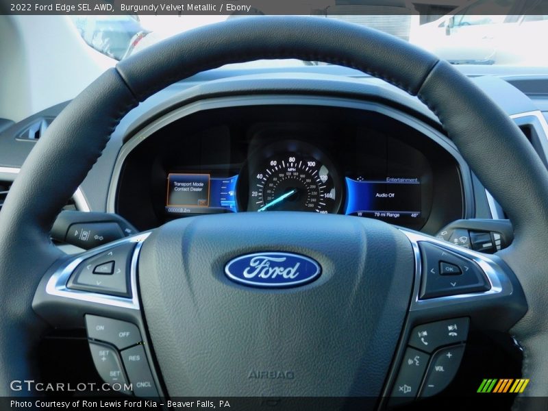  2022 Edge SEL AWD Steering Wheel