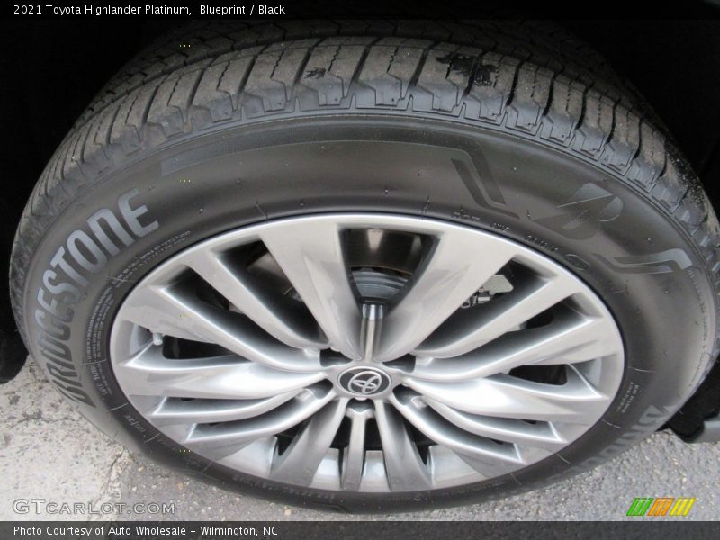 Blueprint / Black 2021 Toyota Highlander Platinum