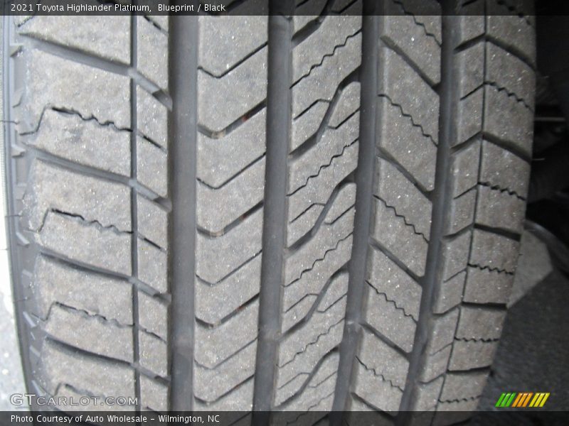 Blueprint / Black 2021 Toyota Highlander Platinum