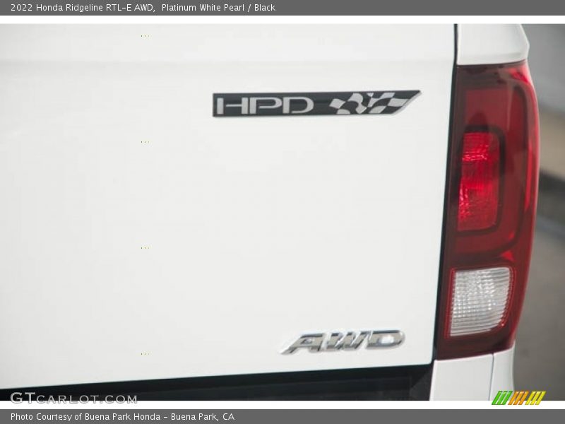 Platinum White Pearl / Black 2022 Honda Ridgeline RTL-E AWD