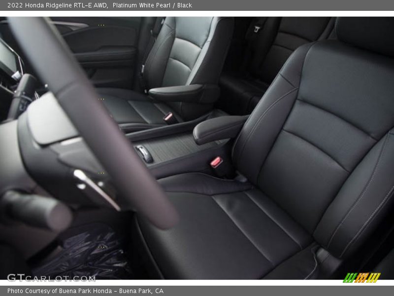 Platinum White Pearl / Black 2022 Honda Ridgeline RTL-E AWD