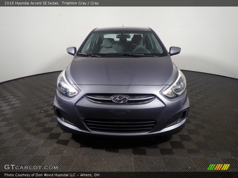 Triathlon Gray / Gray 2016 Hyundai Accent SE Sedan