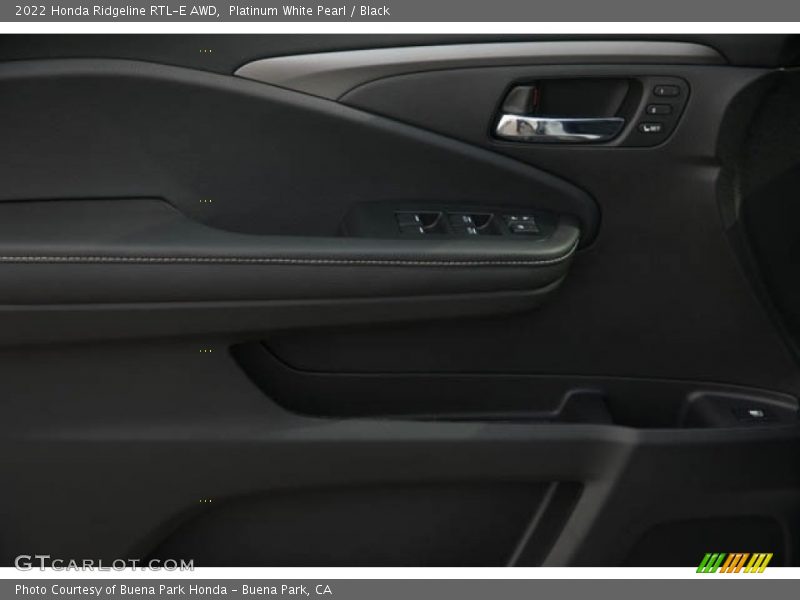 Platinum White Pearl / Black 2022 Honda Ridgeline RTL-E AWD