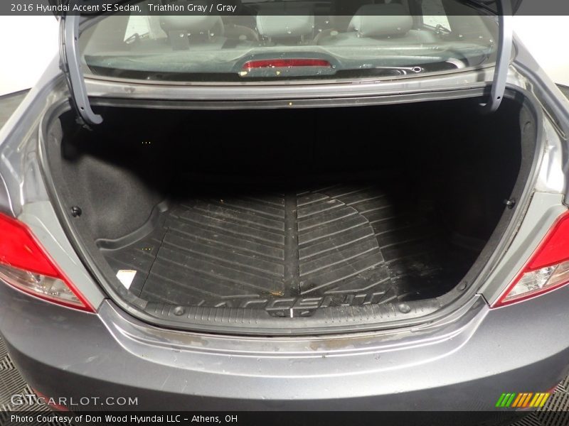 Triathlon Gray / Gray 2016 Hyundai Accent SE Sedan