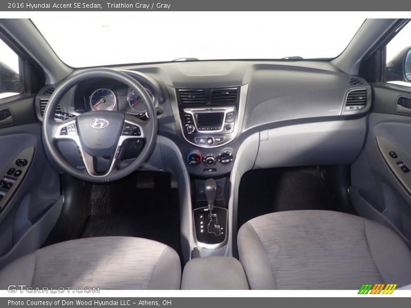 Triathlon Gray / Gray 2016 Hyundai Accent SE Sedan