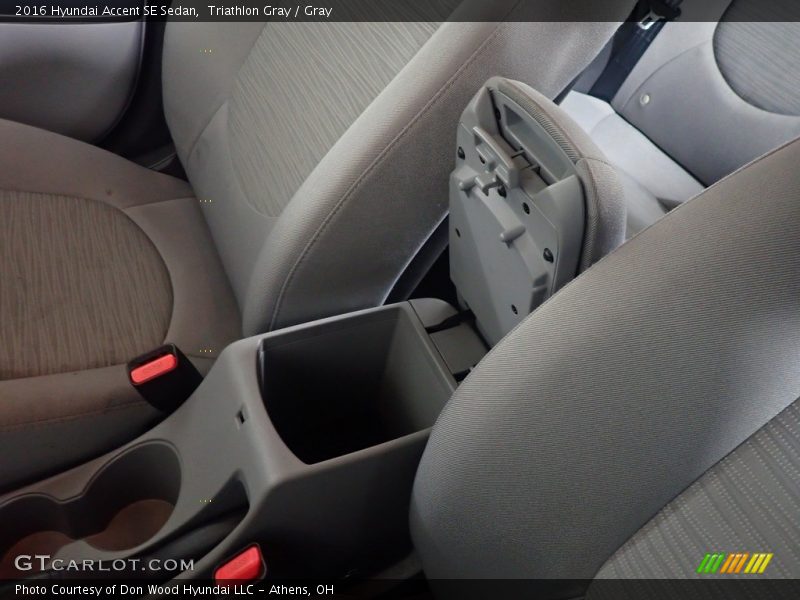 Triathlon Gray / Gray 2016 Hyundai Accent SE Sedan