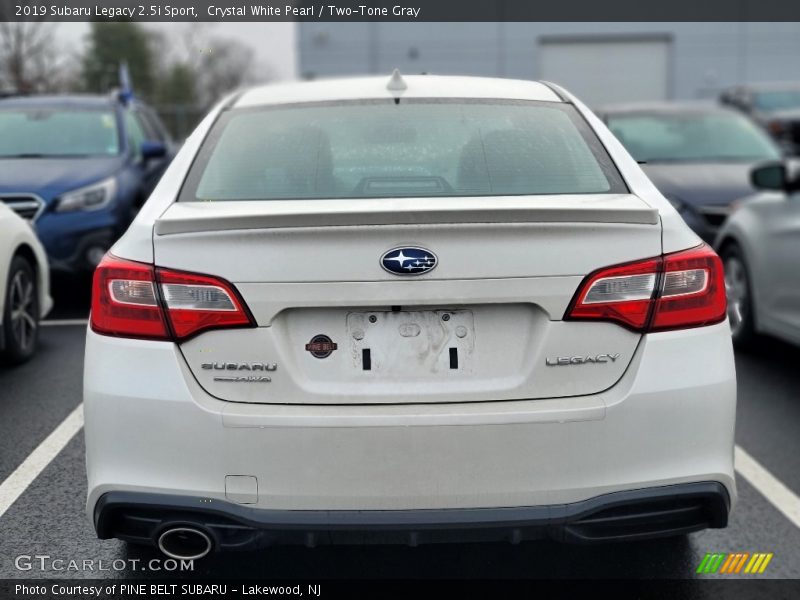 Crystal White Pearl / Two-Tone Gray 2019 Subaru Legacy 2.5i Sport