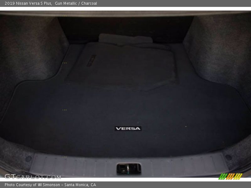 Gun Metallic / Charcoal 2019 Nissan Versa S Plus