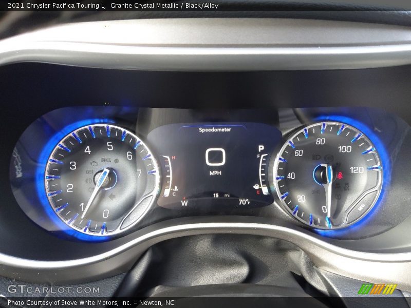 Granite Crystal Metallic / Black/Alloy 2021 Chrysler Pacifica Touring L