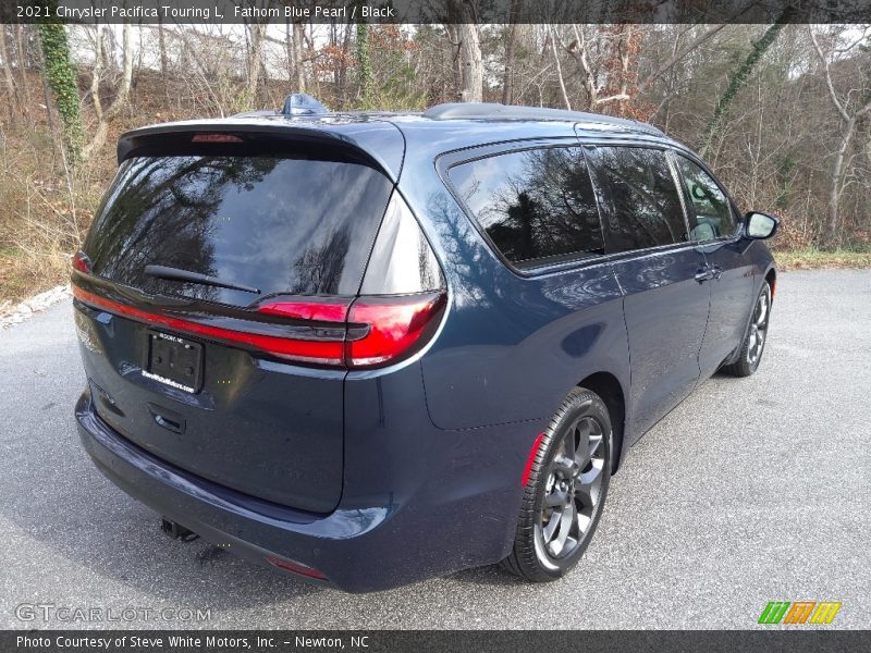 Fathom Blue Pearl / Black 2021 Chrysler Pacifica Touring L
