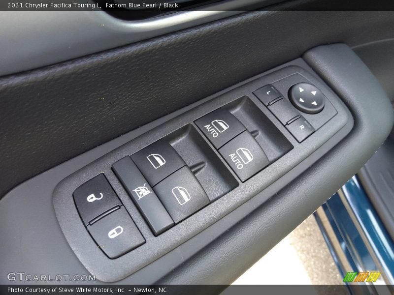 Fathom Blue Pearl / Black 2021 Chrysler Pacifica Touring L