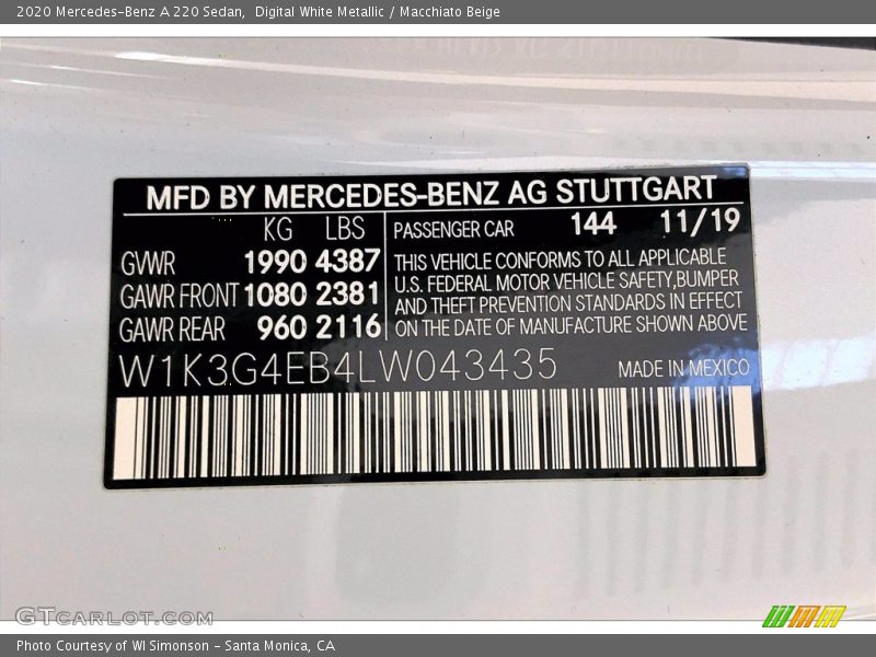 Digital White Metallic / Macchiato Beige 2020 Mercedes-Benz A 220 Sedan
