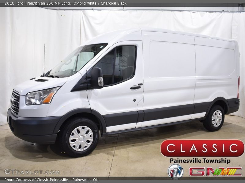 Oxford White / Charcoal Black 2018 Ford Transit Van 250 MR Long