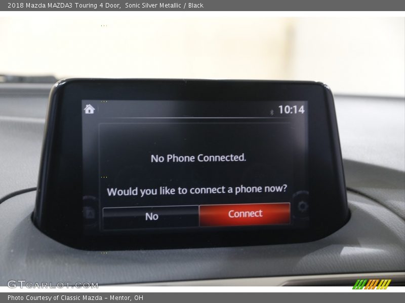 Sonic Silver Metallic / Black 2018 Mazda MAZDA3 Touring 4 Door