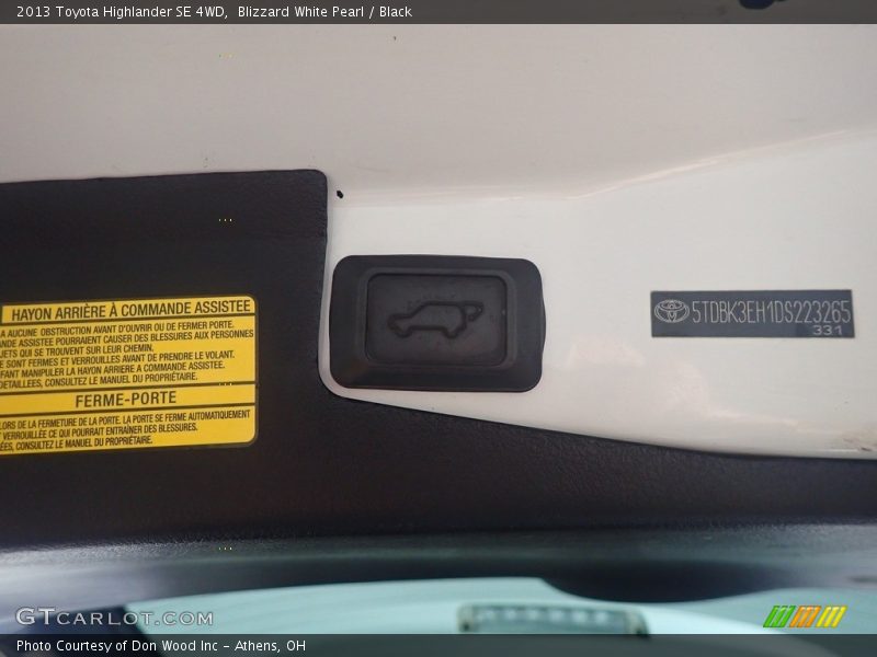 Blizzard White Pearl / Black 2013 Toyota Highlander SE 4WD