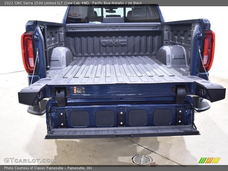 Pacific Blue Metallic / Jet Black 2022 GMC Sierra 1500 Limited SLT Crew Cab 4WD