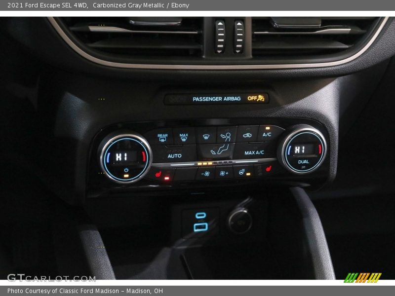 Carbonized Gray Metallic / Ebony 2021 Ford Escape SEL 4WD