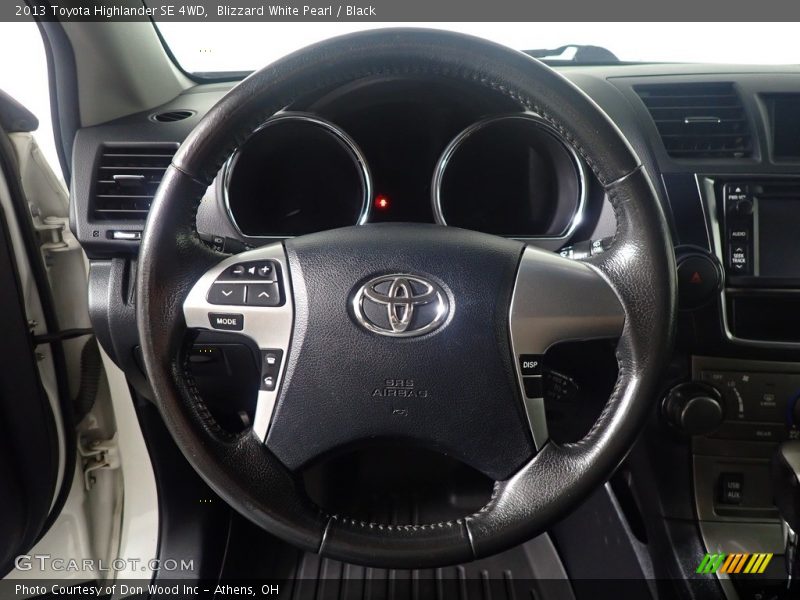 Blizzard White Pearl / Black 2013 Toyota Highlander SE 4WD