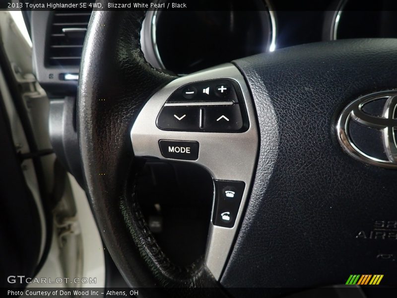 Blizzard White Pearl / Black 2013 Toyota Highlander SE 4WD