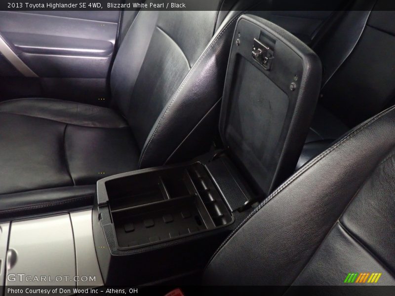 Blizzard White Pearl / Black 2013 Toyota Highlander SE 4WD
