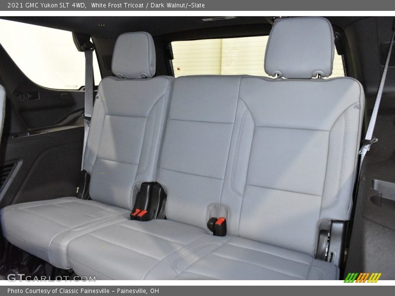 White Frost Tricoat / Dark Walnut/­Slate 2021 GMC Yukon SLT 4WD